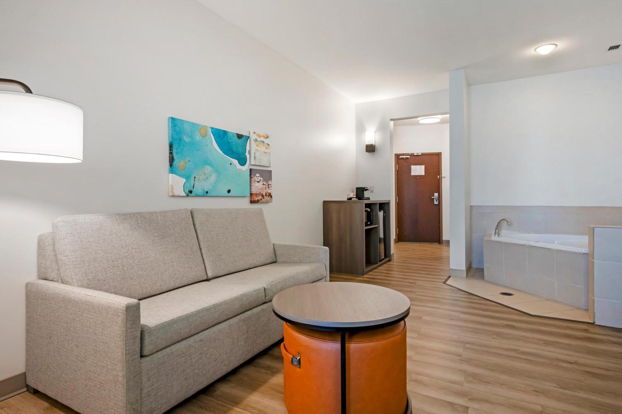 Comfort Suites Conference Center Рапид Сити Екстериор снимка